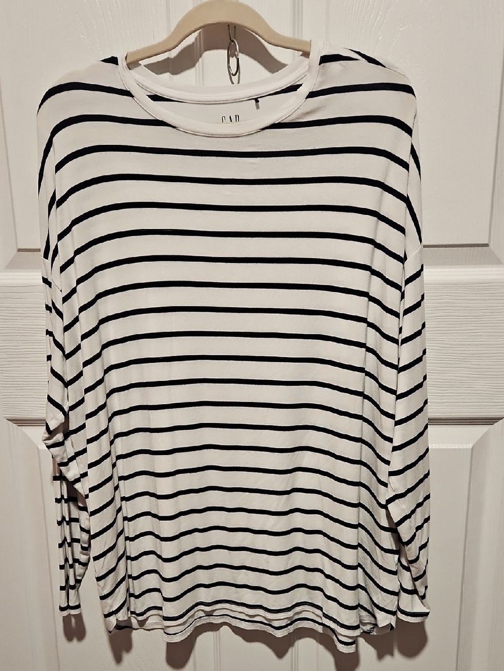 GAP White Long-Sleeve Tee with Navy Stripes